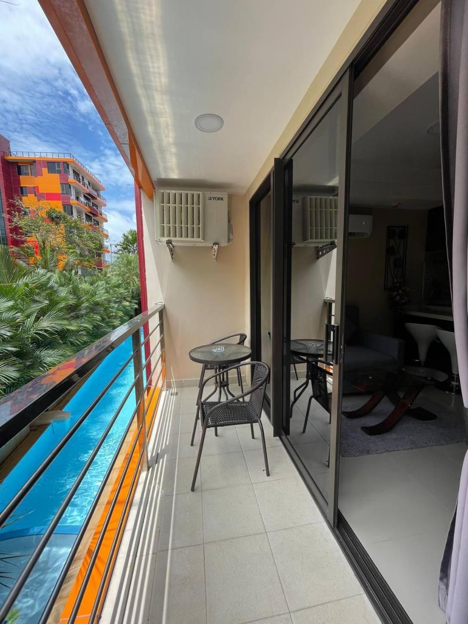 Naiharn Pearl Condo Hotel By Villacarte Nai Harn Pokoj fotografie
